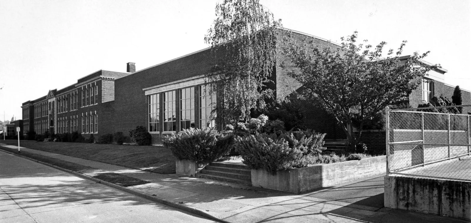Laurelhurst Elementary, photographed circa 1970